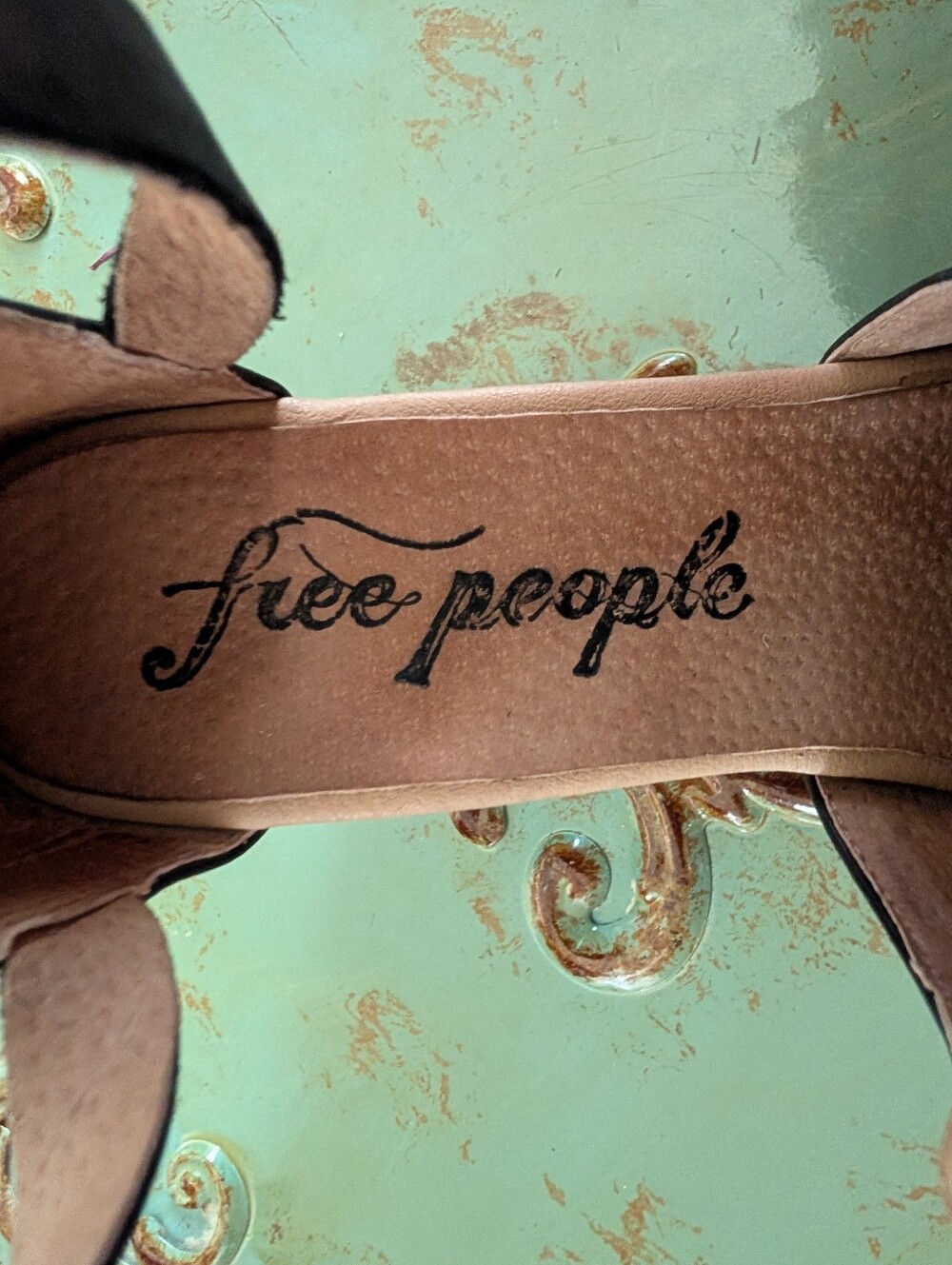 Free People Black Leather Platform Clogs with Wood-Effect Heel Size 39.5 - Picture 15 of 16